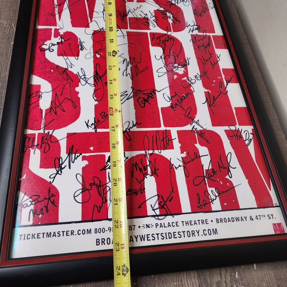 Broadway West Side Story Cast Signed Framed 2009 Olivo Cavenaugh Scaglione - Picture 10 of 13